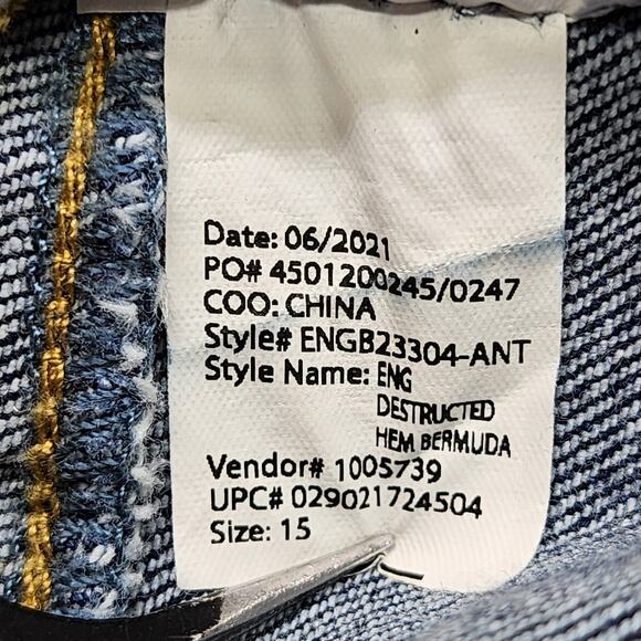 Energie Shorts Womens 15 Juniors Blue Bermuda Destructed Cut Off Hem Dark Wash - Picture 8 of 13